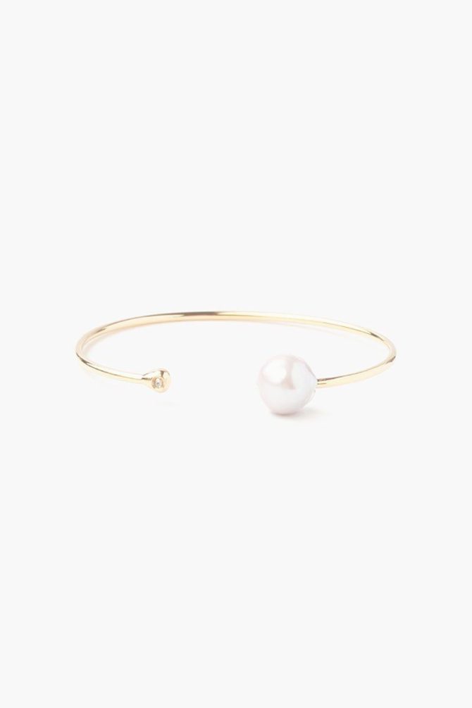 White Pearl and Gold Diamond Cuff
