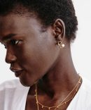 Cobra Pearl Earrings Gold